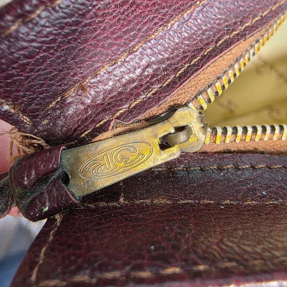 VINTAGE Oscar de la Renta‎ Cosmetic Pouch Beige Burgundy Canvas Zip Bag Small
